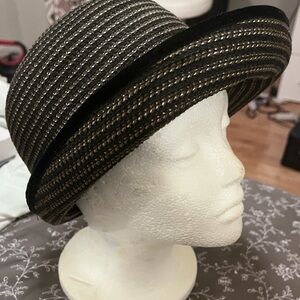 Chic Black and Metallic Women's Hat